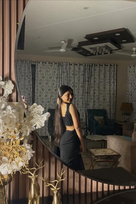 Ridhi Mehra Gravitas saree set - Image 5