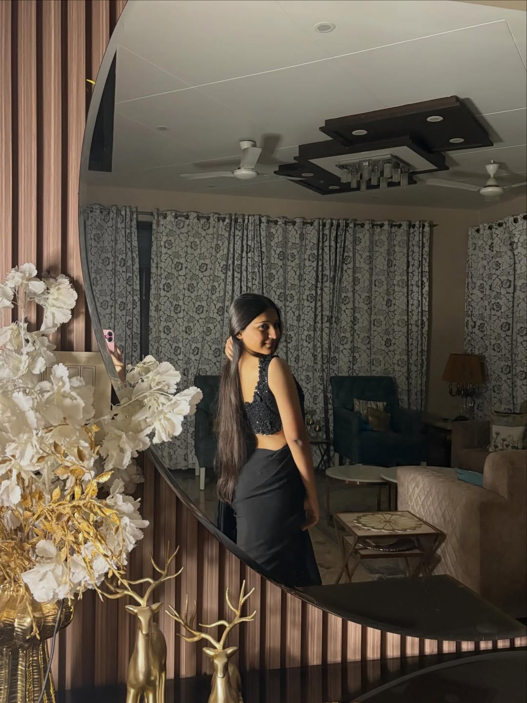 Ridhi Mehra Gravitas saree set - Image 5